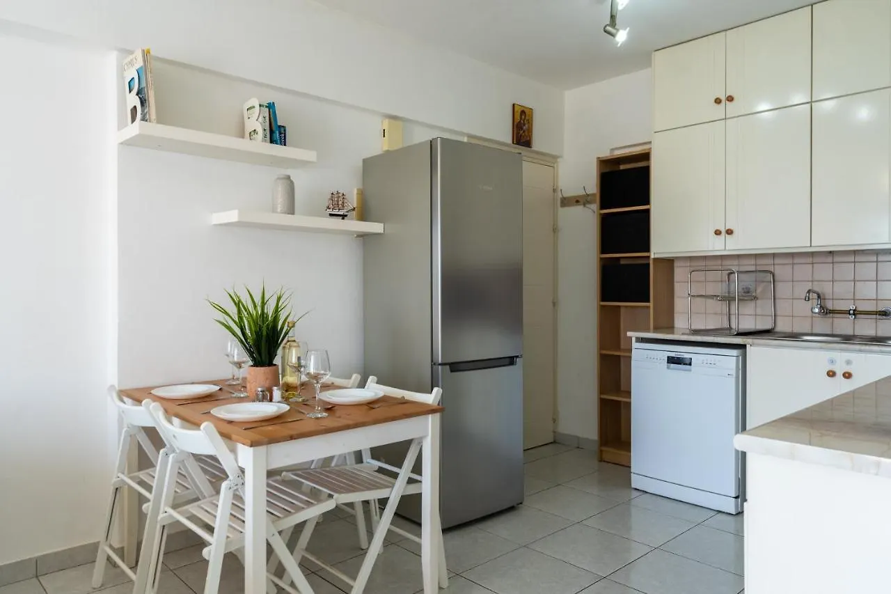 Anais 1-Bedroom Apartment In Mackenzie Larnaca Cyprus